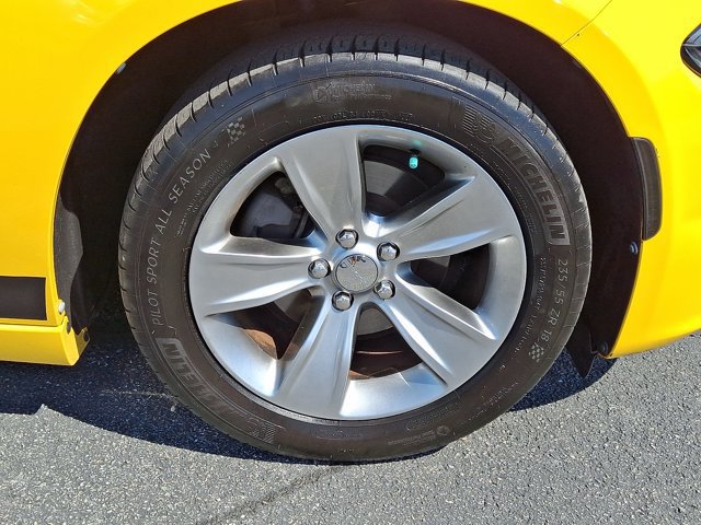 Certified 2018 Dodge Charger SXT Plus RWD image 11