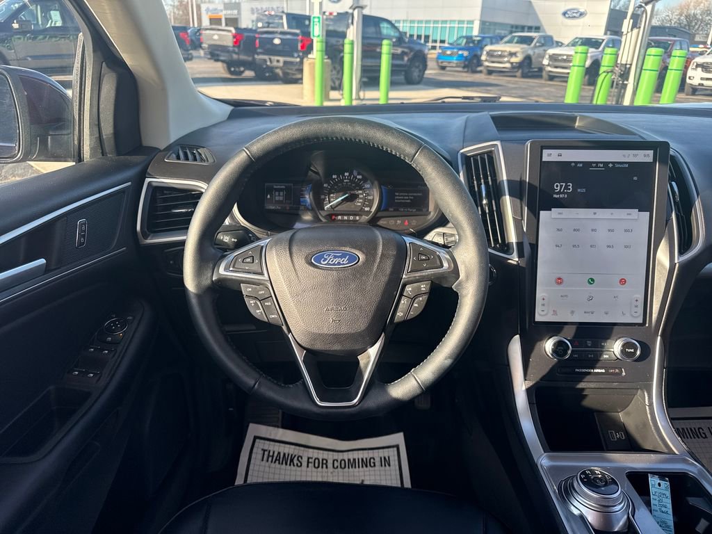 Used 2024 Ford Edge SEL w/ Convenience Package image 23