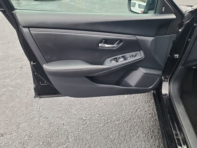 Used 2024 Nissan Sentra SV image 9