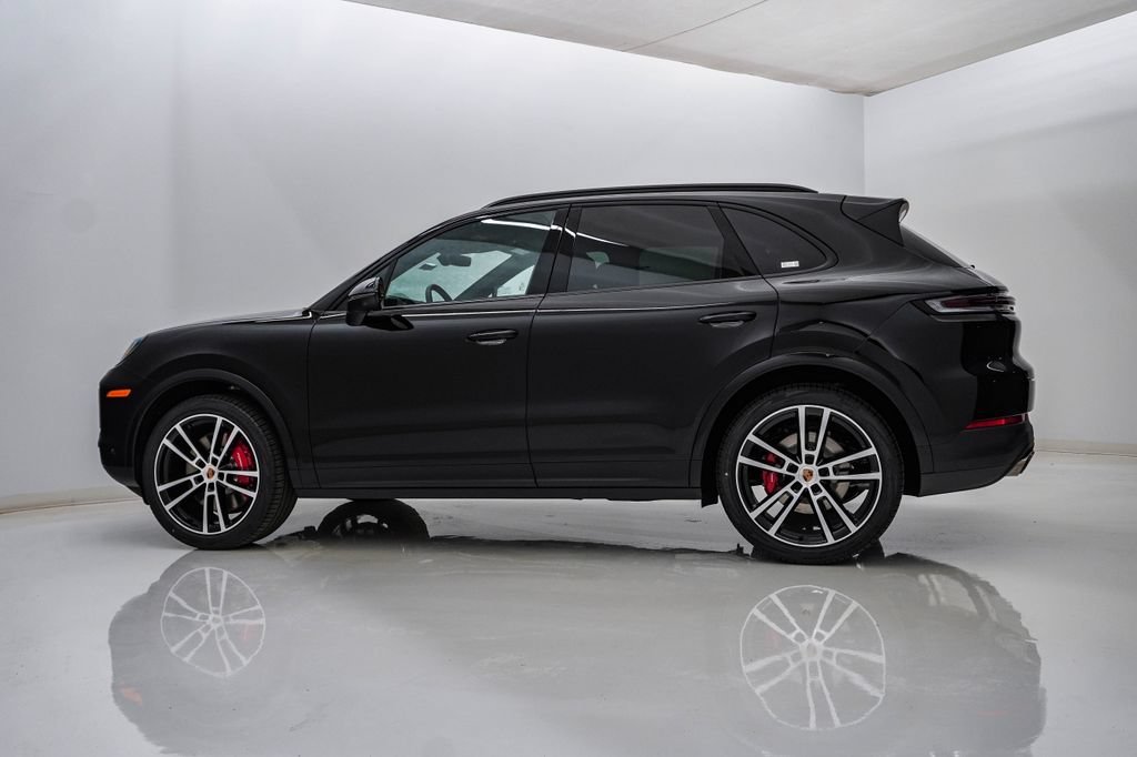 New 2026 Porsche Cayenne S AWD/4WD image 10