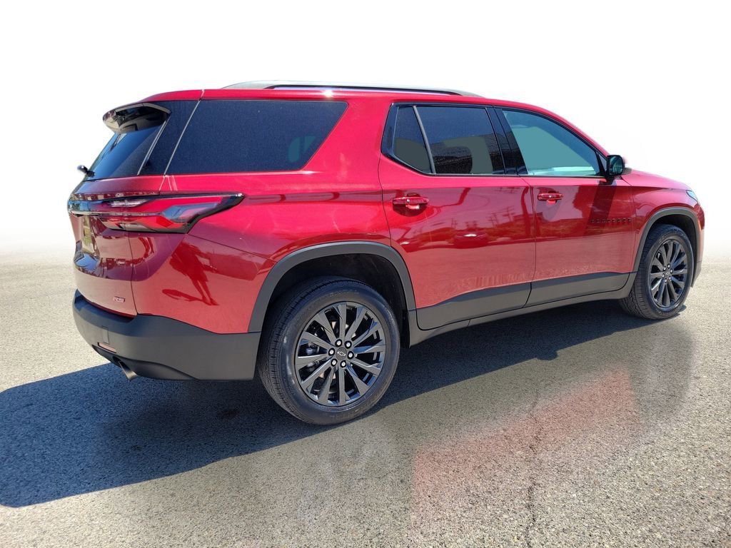 Used 2023 Chevrolet Traverse RS AWD/4WD image 4