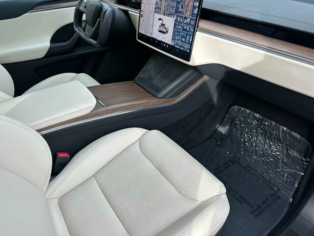 Used 2022 Tesla Model X image 20