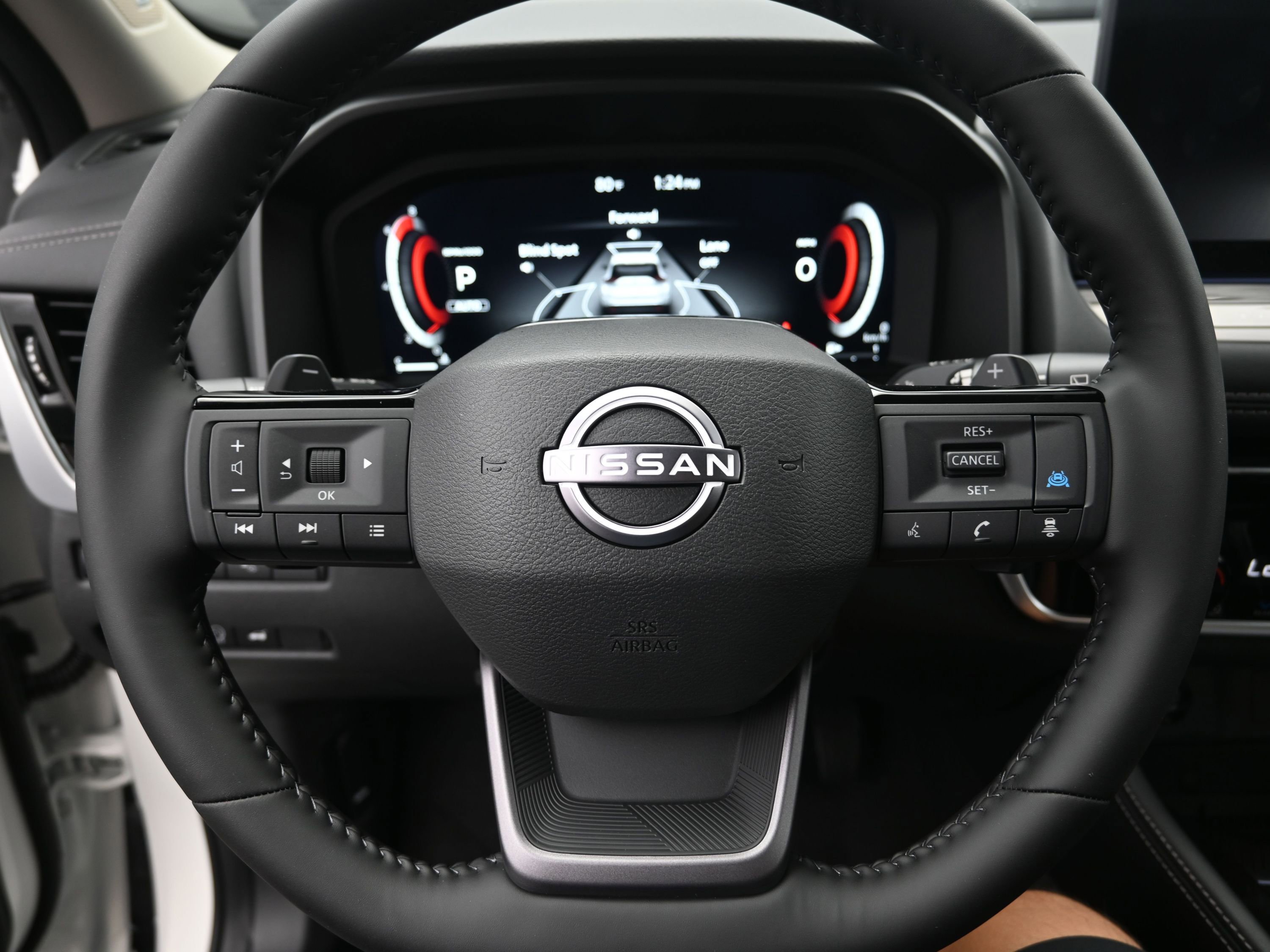 New 2025 Nissan Rogue Platinum w/ Platinum Premium Package image 11