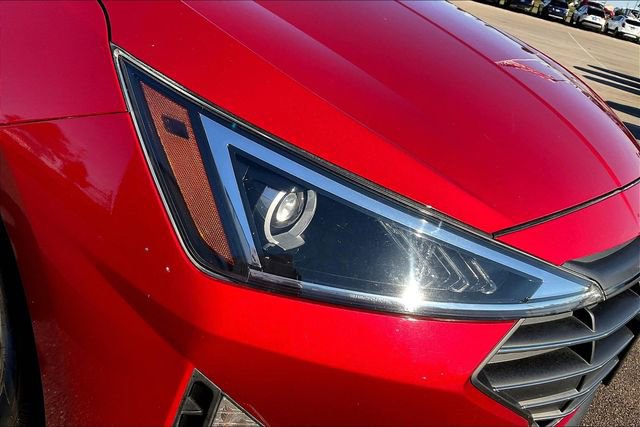 Used 2020 Hyundai Elantra SEL image 28