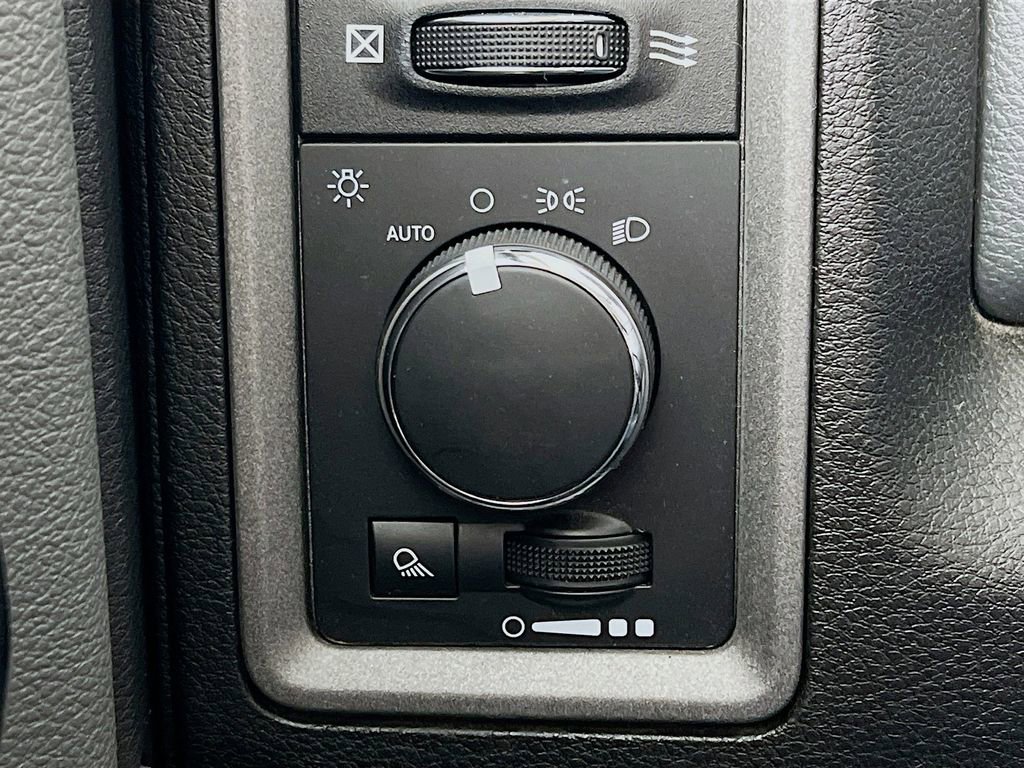 Used 2017 RAM 1500 Tradesman w/ Power & Remote Entry Group RWD image 31