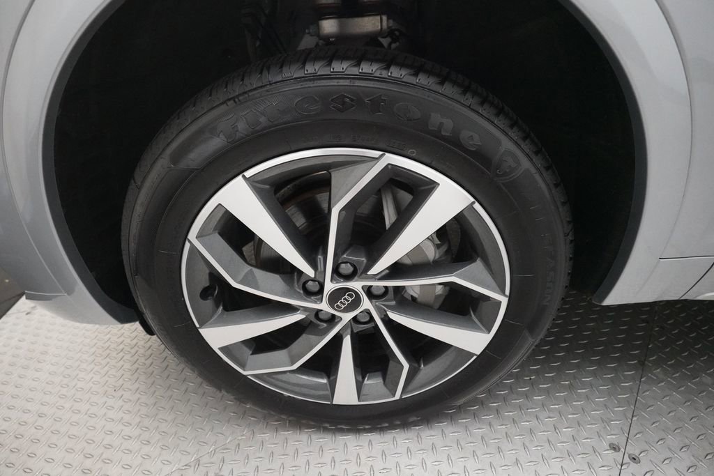 Used 2024 Audi Q5 2.0T Premium Plus AWD/4WD image 28