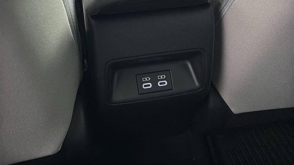 Used 2024 Toyota Corolla LE FWD image 9