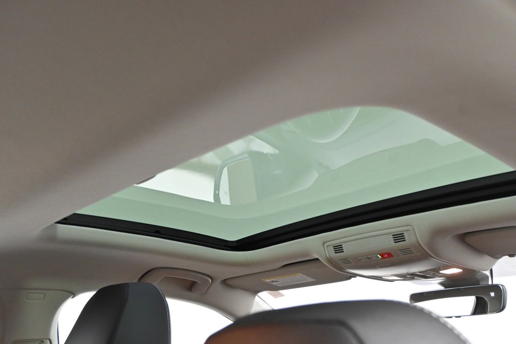 Used 2024 Volkswagen Jetta SEL image 17