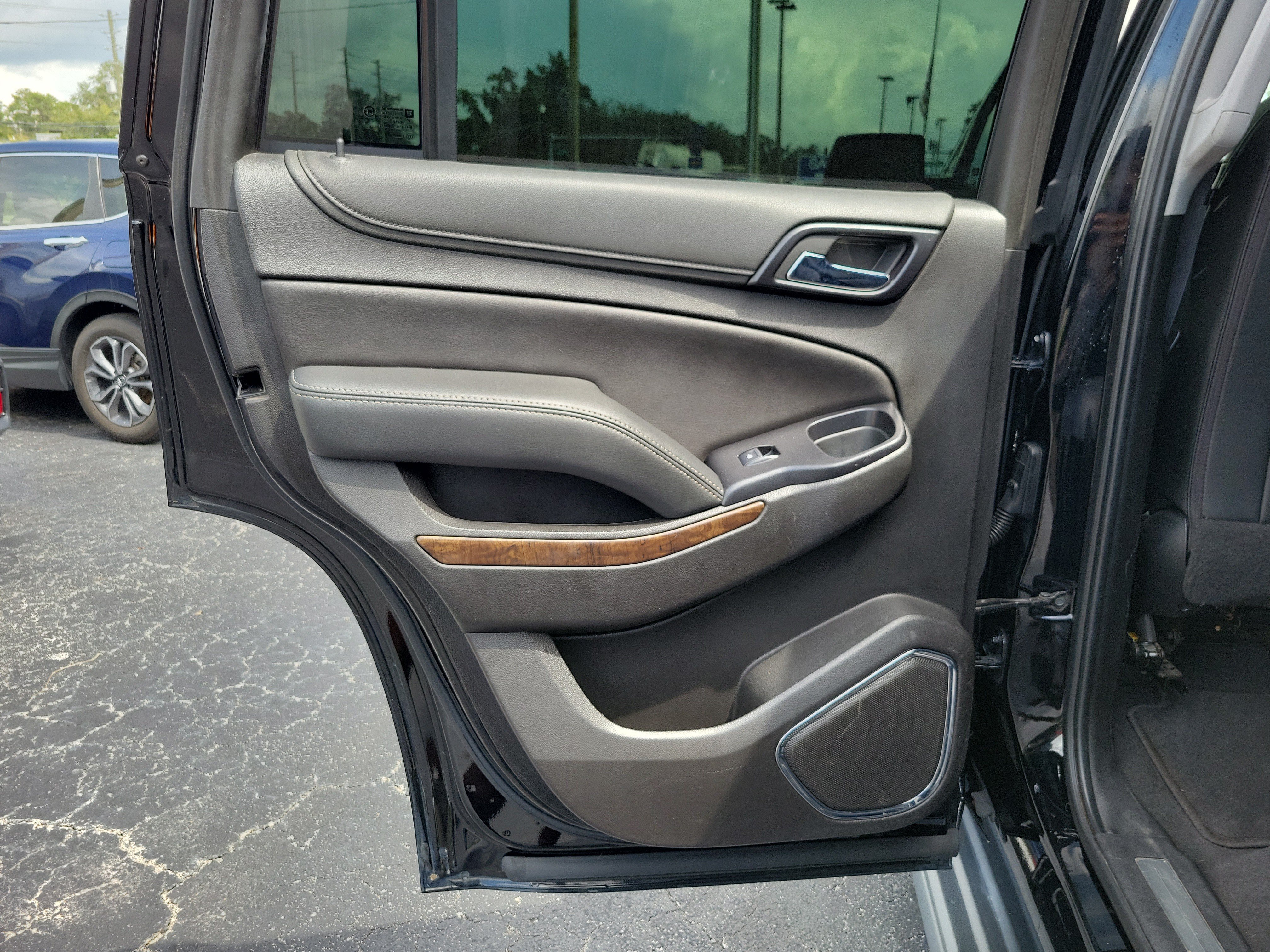Used 2020 Chevrolet Tahoe LT RWD image 21