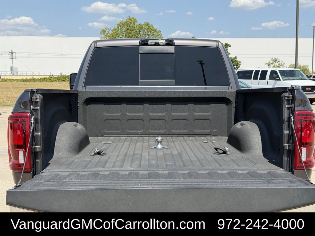 Used 2025 RAM 2500 Limited AWD/4WD image 37