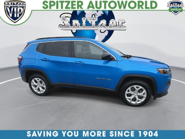 Used 2024 Jeep Compass Latitude AWD/4WD image 16