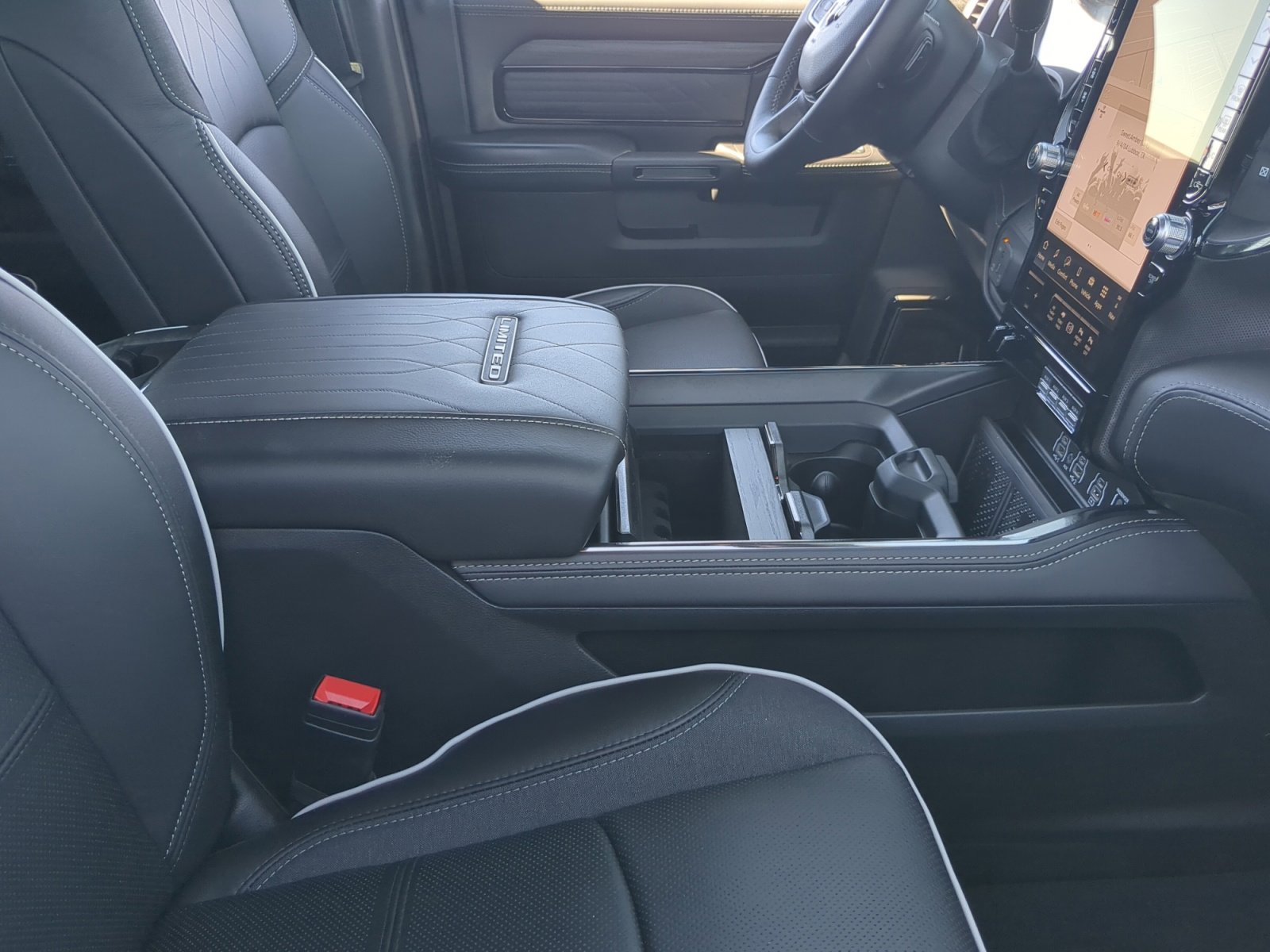 New 2026 RAM 3500 Limited image 19
