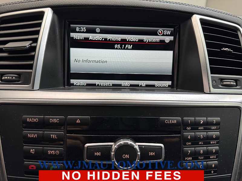 Used 2016 Mercedes-Benz GL 450 4MATIC image 27