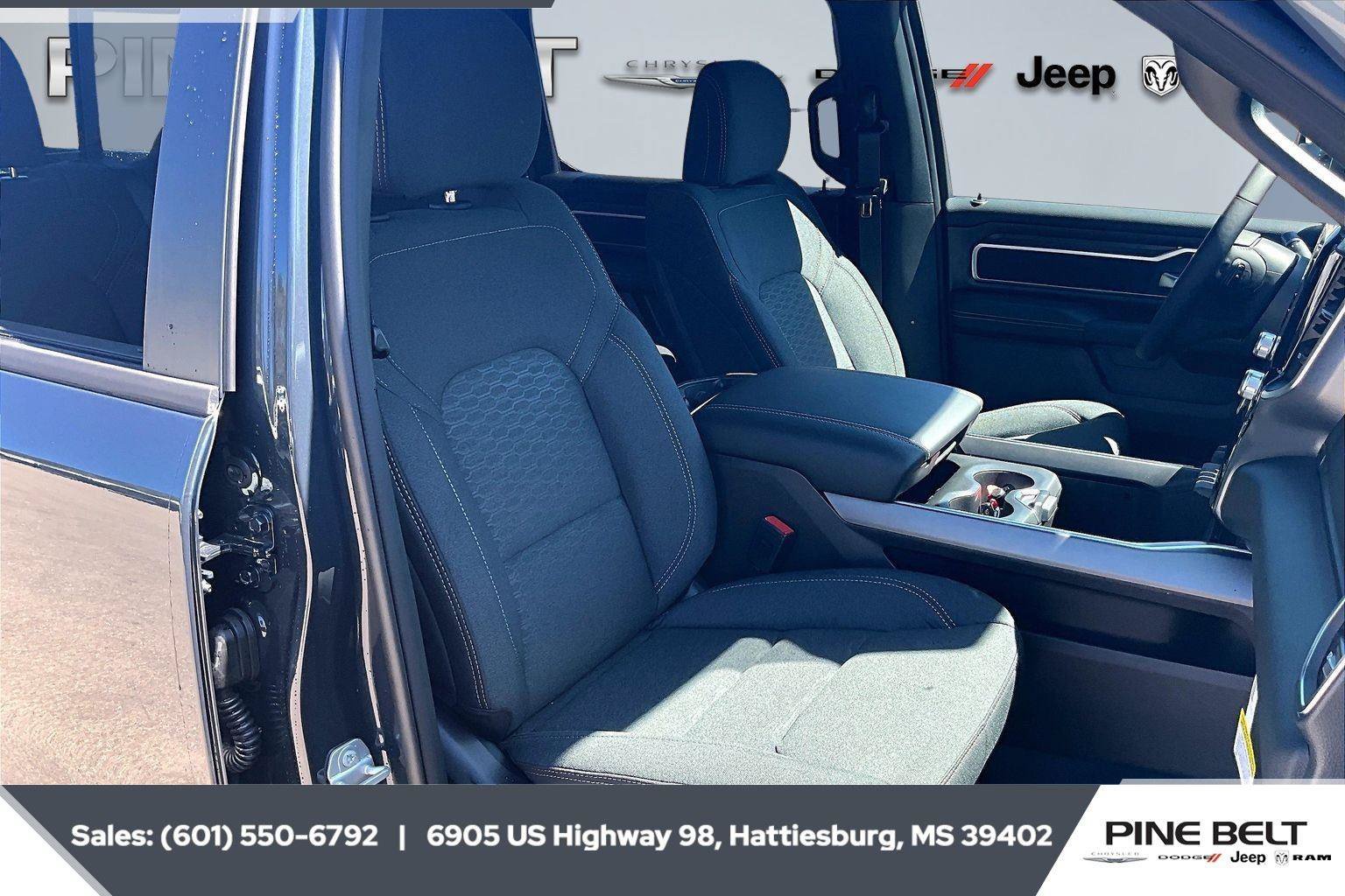 New 2026 RAM 1500 Big Horn AWD/4WD image 9