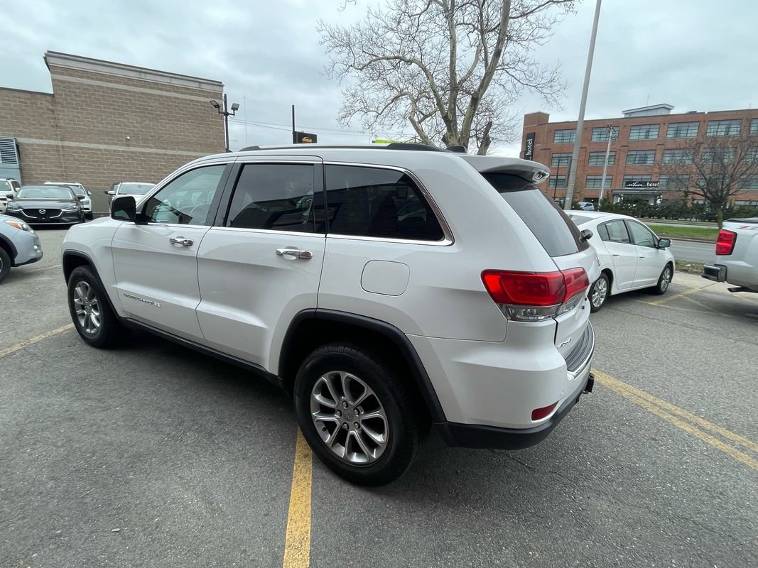 Used 2015 Jeep Grand Cherokee Limited w/ Luxury Group II AWD/4WD image 5