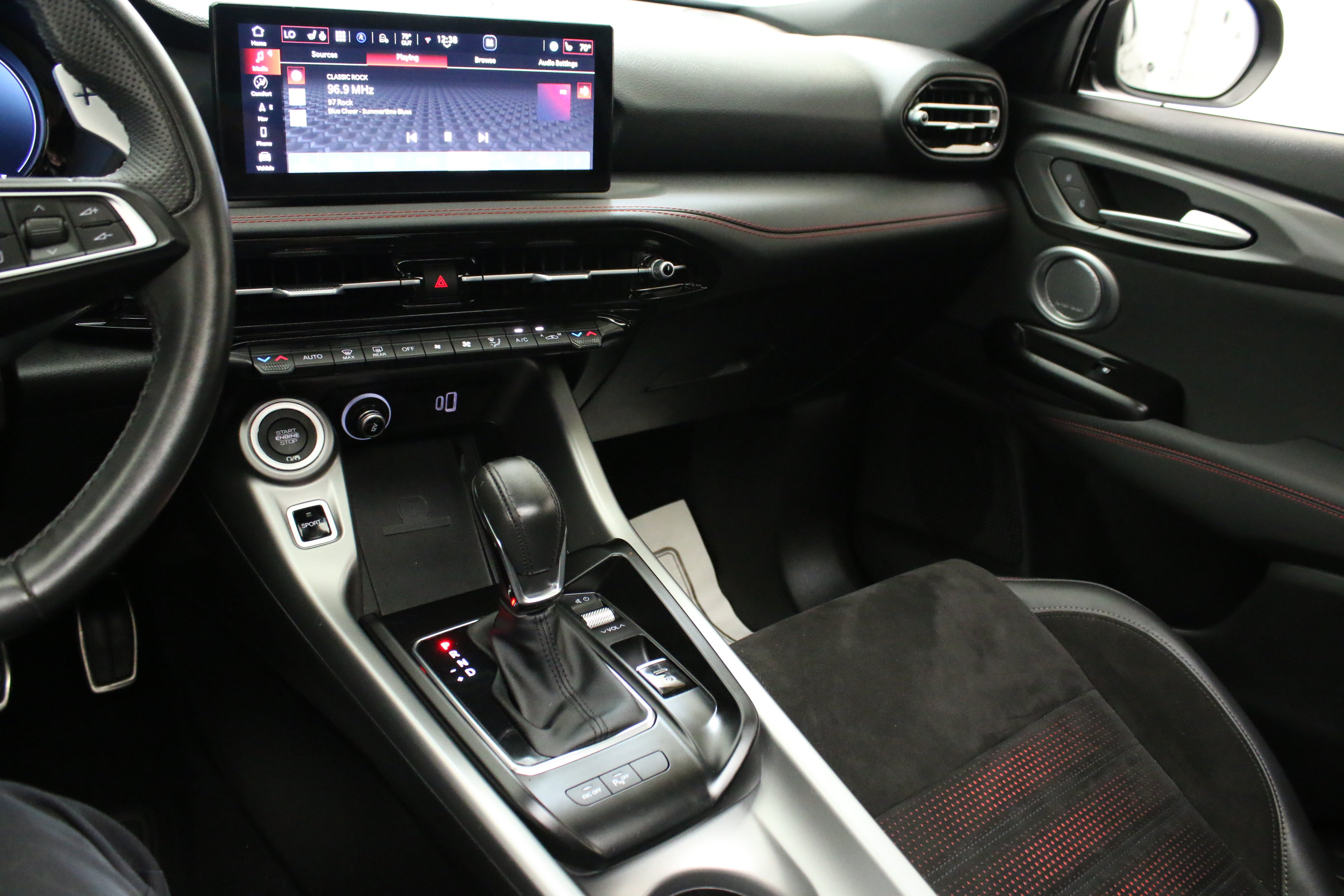 Used 2024 Dodge Hornet R/T Plus AWD/4WD image 22