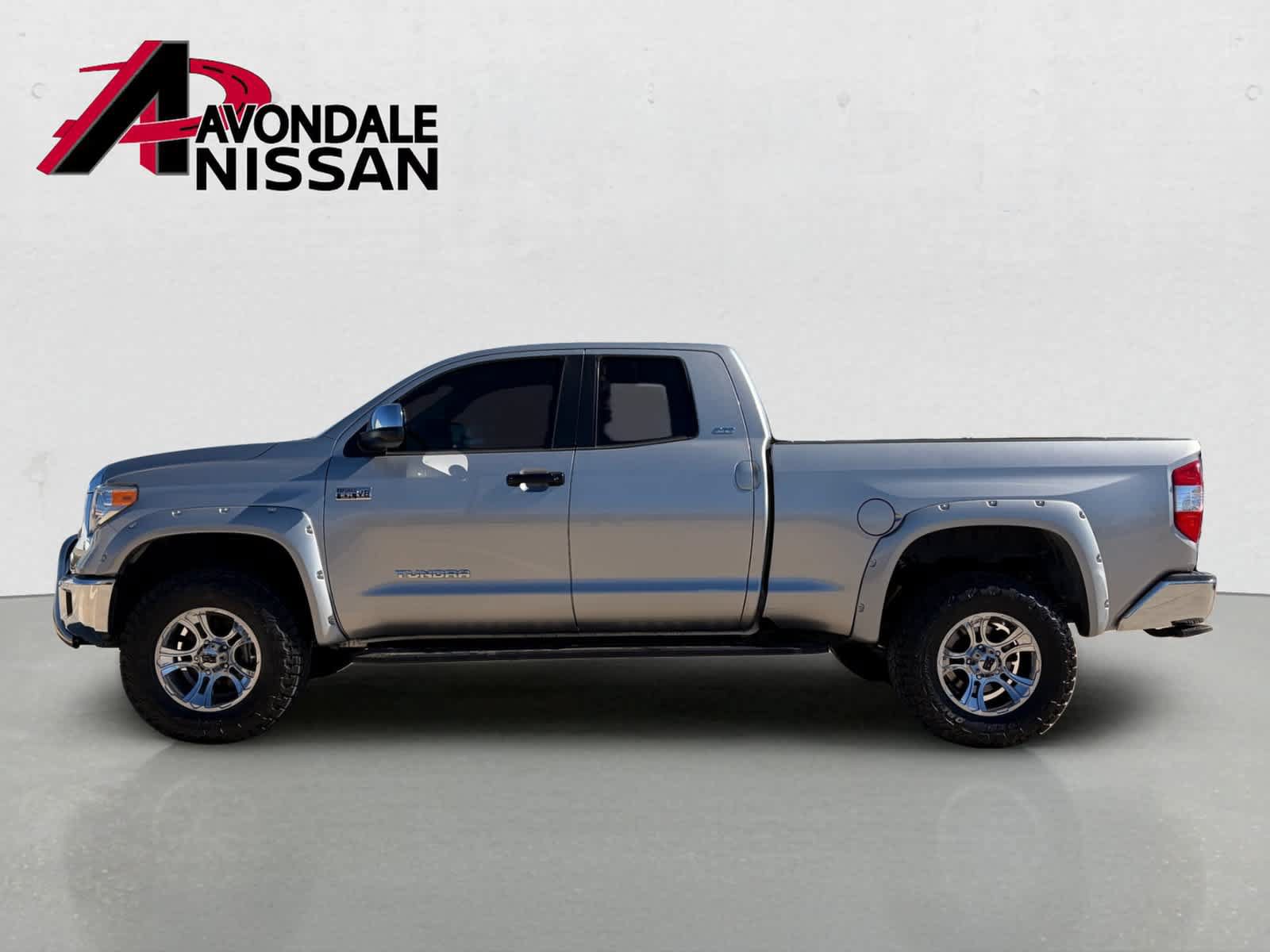 Used 2015 Toyota Tundra SR5 RWD image 3
