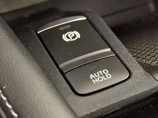 Used 2023 Nissan Kicks SV FWD image 23