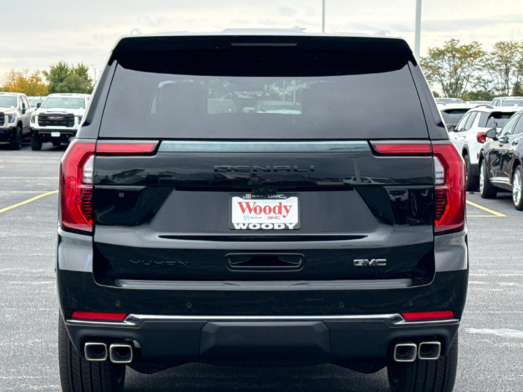 New 2026 GMC Yukon Denali Ultimate AWD/4WD image 9