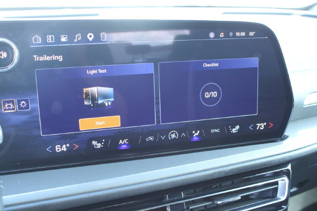 Used 2026 Chevrolet Traverse LT FWD image 28