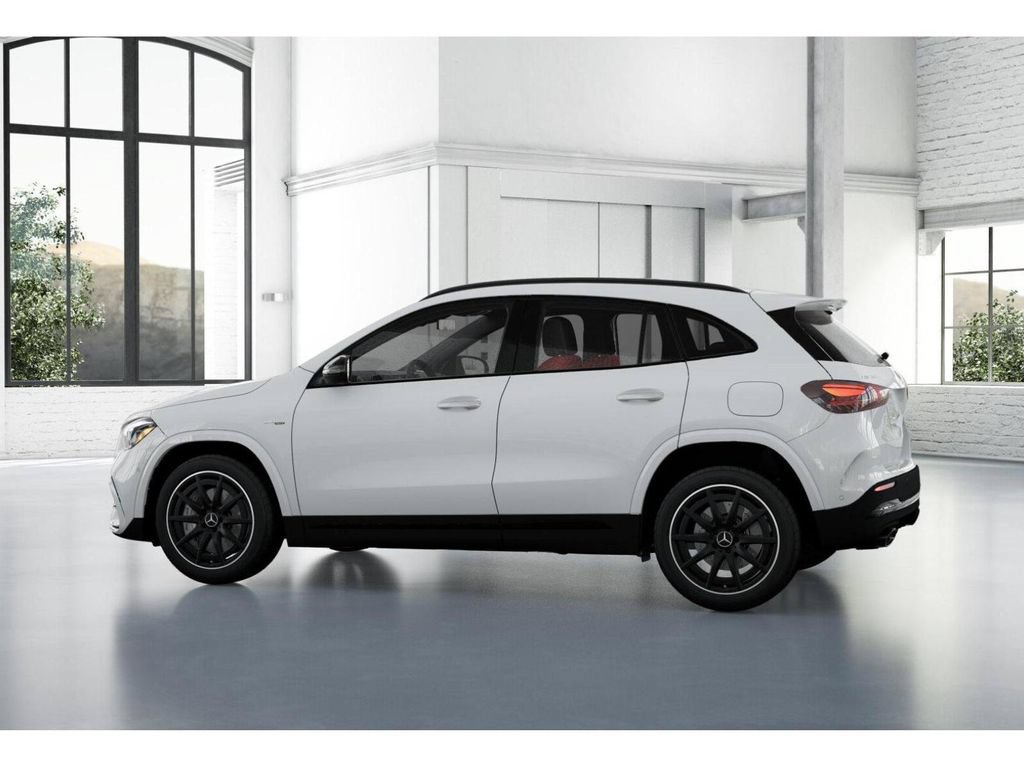 New 2025 Mercedes-Benz GLA 35 AMG 4MATIC image 32