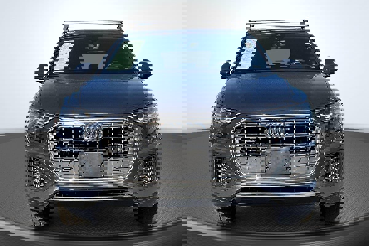 Used 2019 Audi Q8 Premium image 3