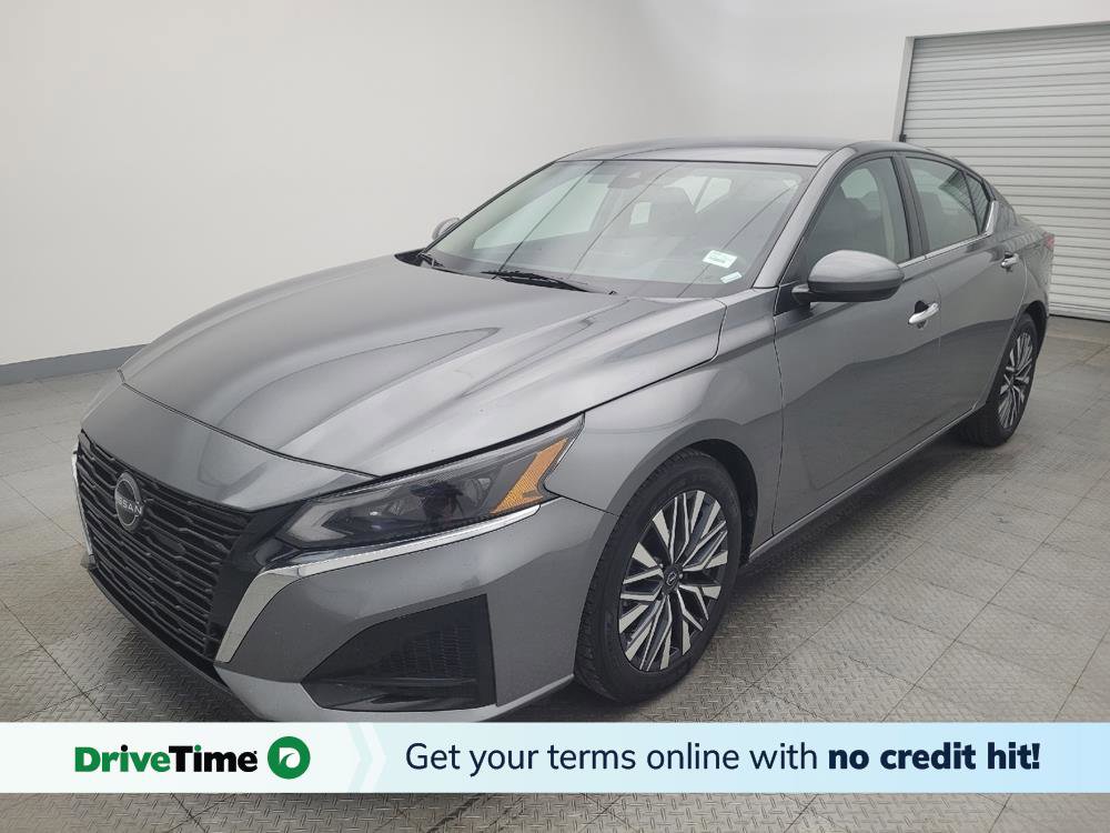 Used 2023 Nissan Altima 2.5 SV image 1