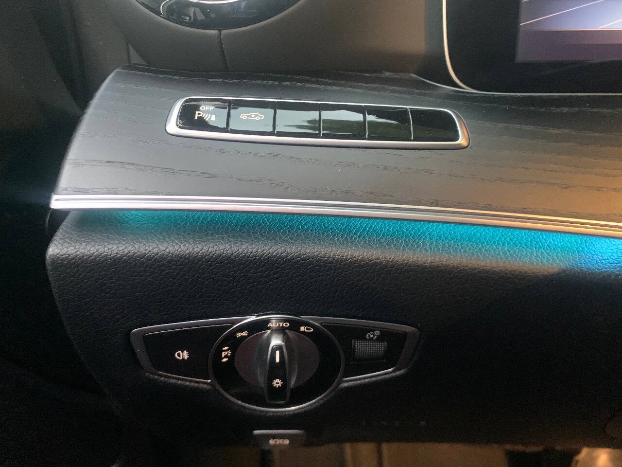 Used 2018 Mercedes-Benz E 63 AMG S image 39