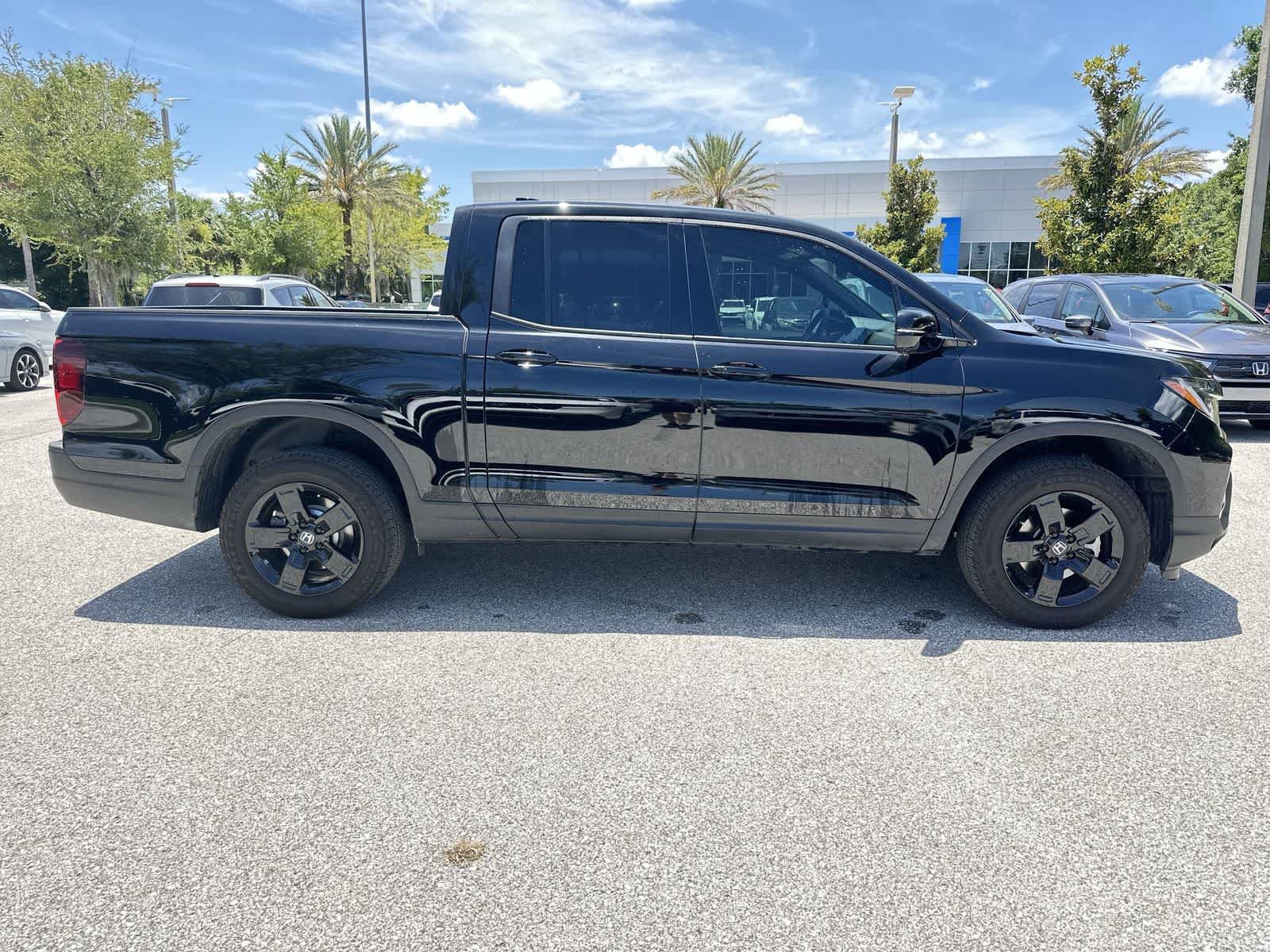 Used 2026 Honda Ridgeline Black Edition image 7
