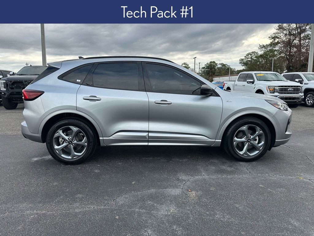 Used 2023 Ford Escape ST-Line w/ Tech Pack #1 image 8