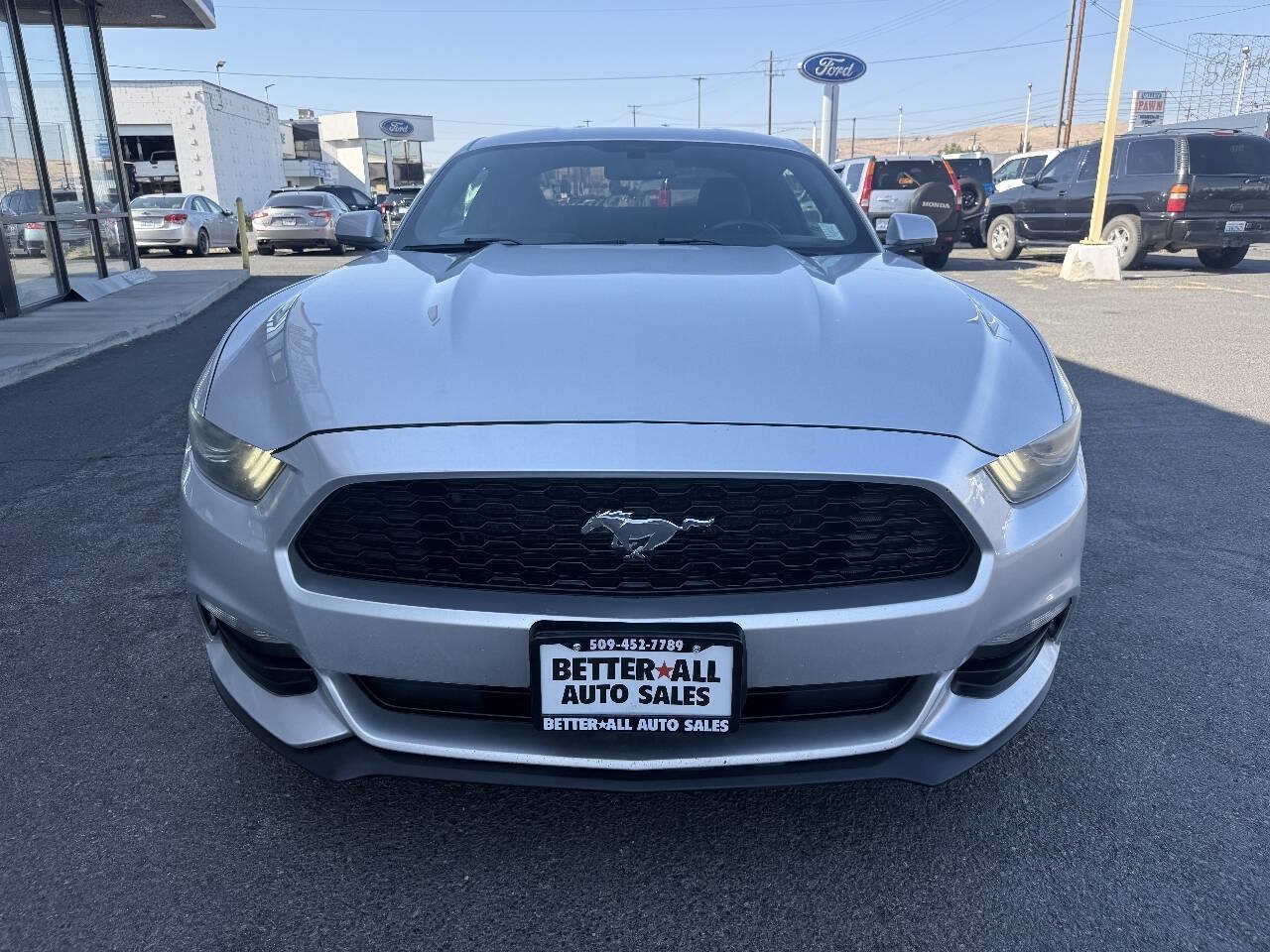 Used 2016 Ford Mustang Coupe RWD image 7