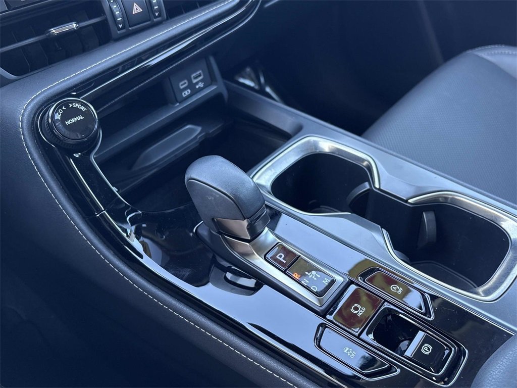 Used 2024 Lexus NX 250 FWD w/ Premium Package image 33