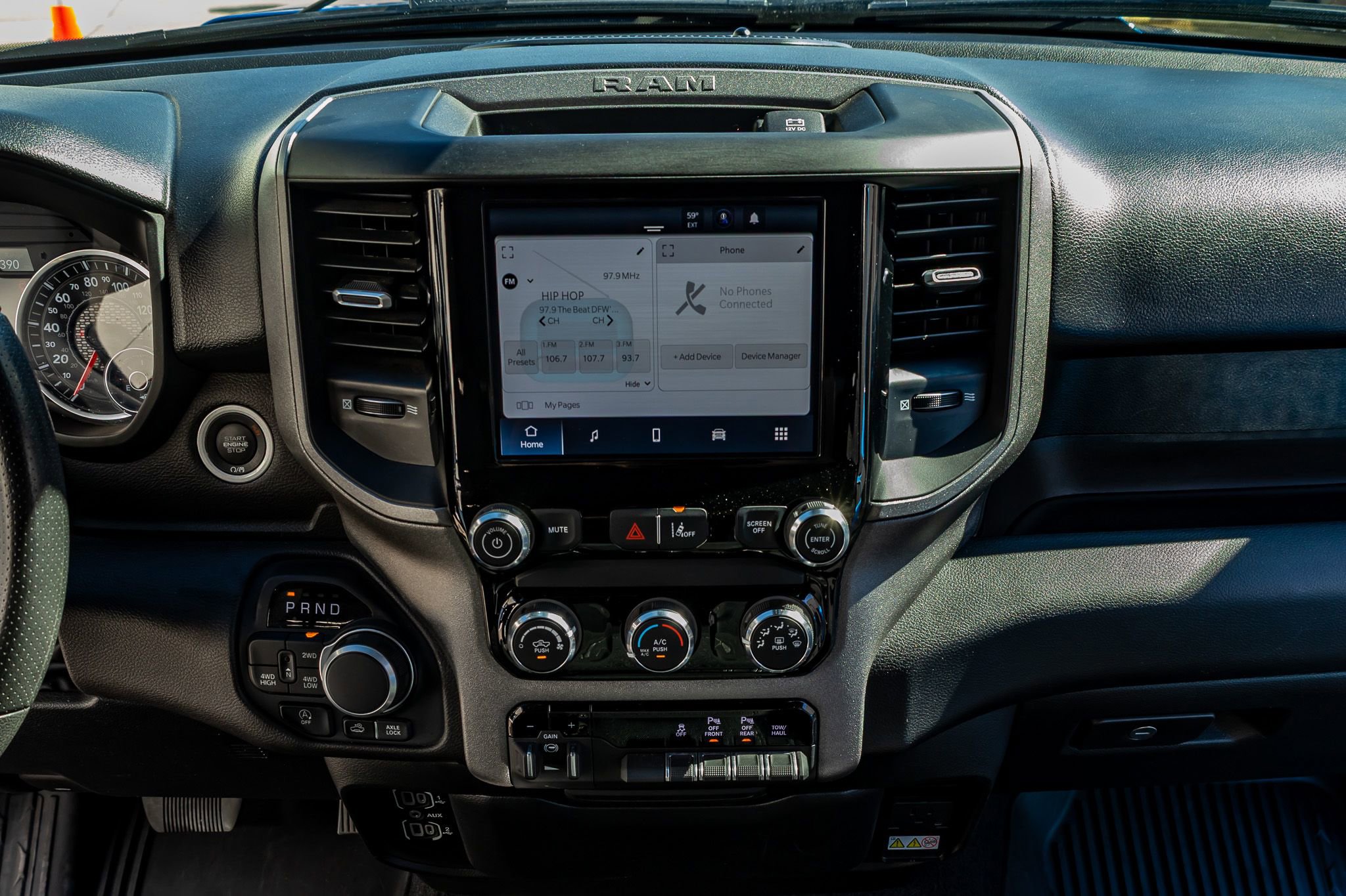 Used 2025 RAM 1500 Classic Warlock AWD/4WD image 24