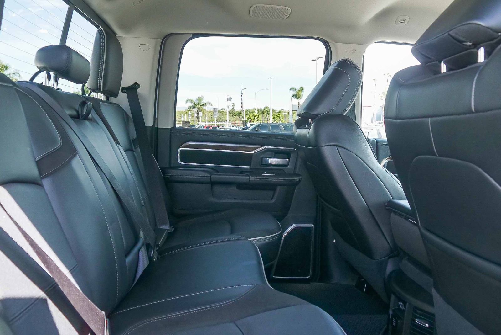 Used 2024 RAM 2500 Laramie image 16