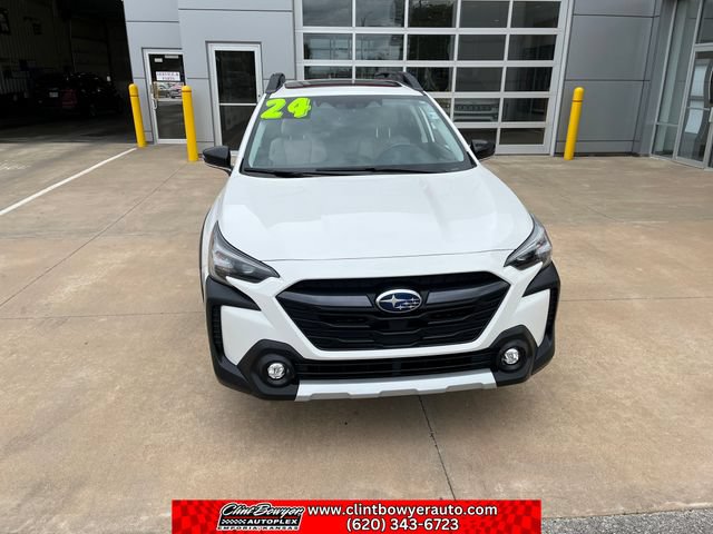 Used 2024 Subaru Outback Limited AWD/4WD image 9