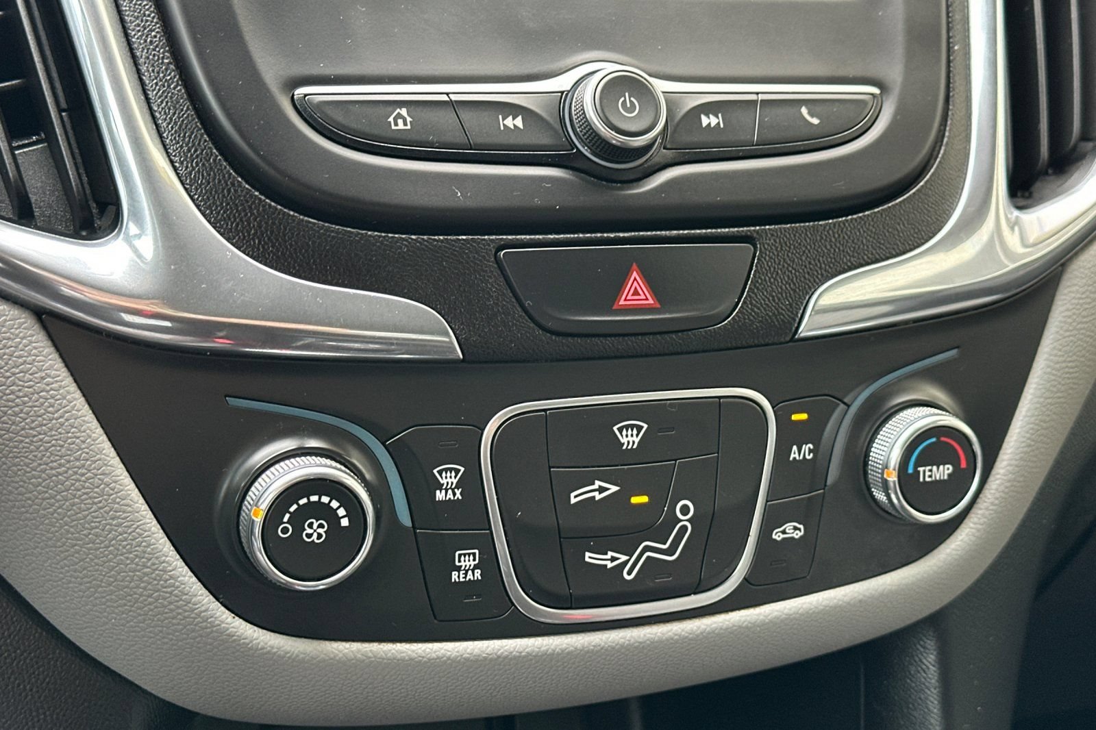 Certified 2020 Chevrolet Equinox LS AWD/4WD image 27