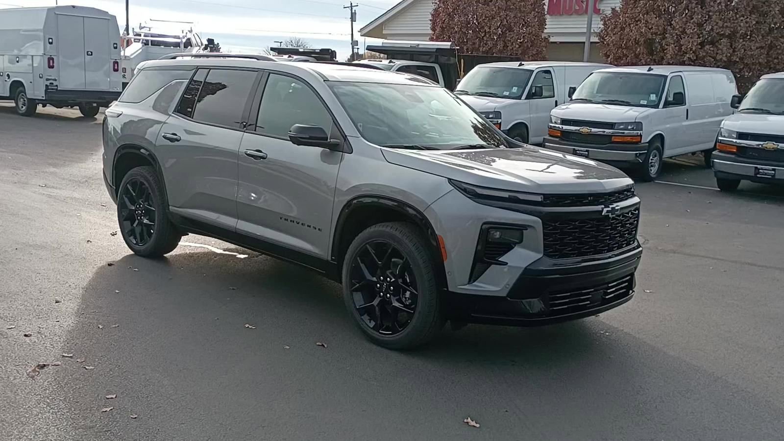 New 2026 Chevrolet Traverse RS image 3