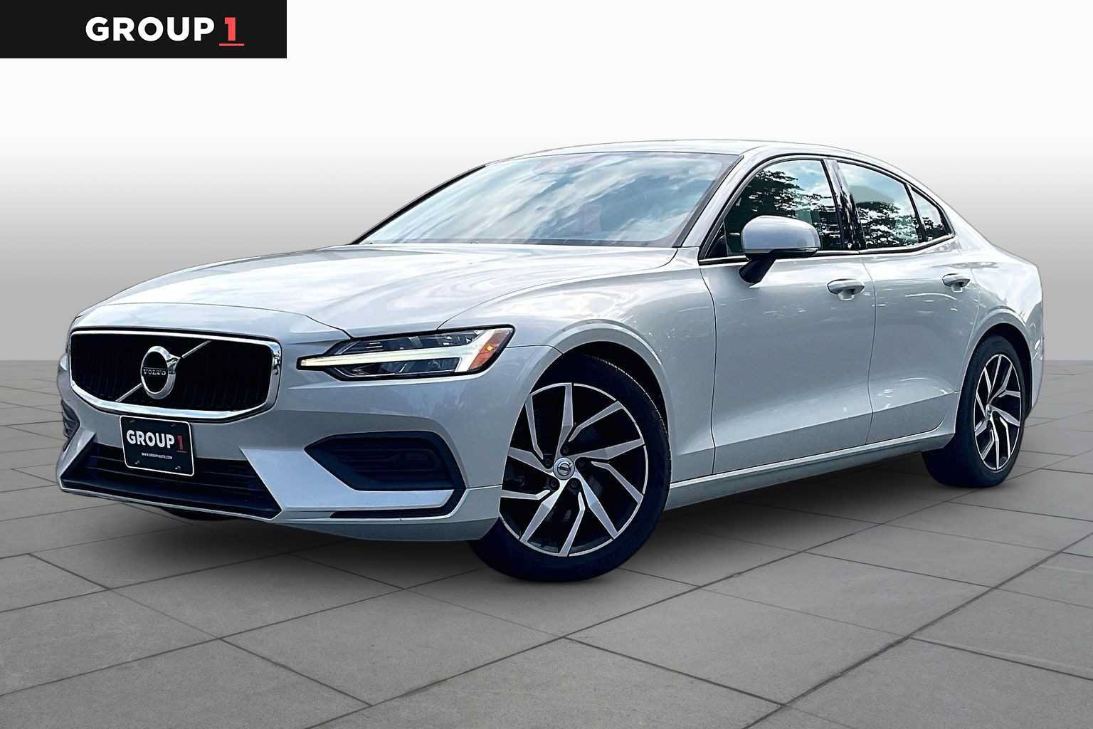 Used 2020 Volvo S60 T5 Momentum FWD image 1
