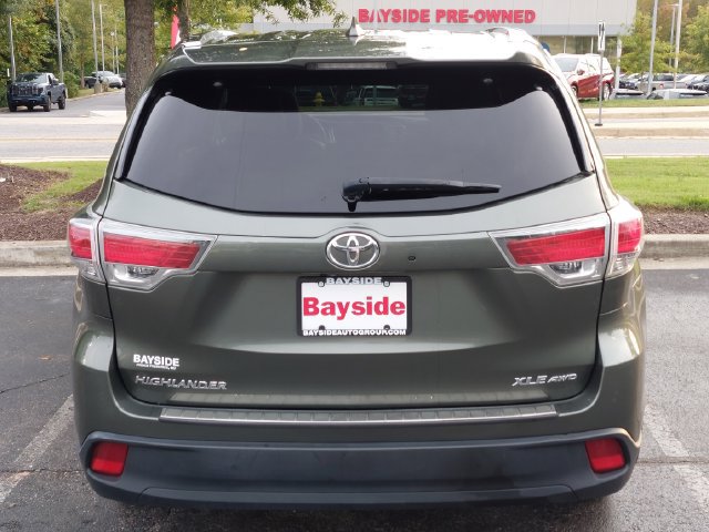 Used 2016 Toyota Highlander XLE AWD/4WD image 20
