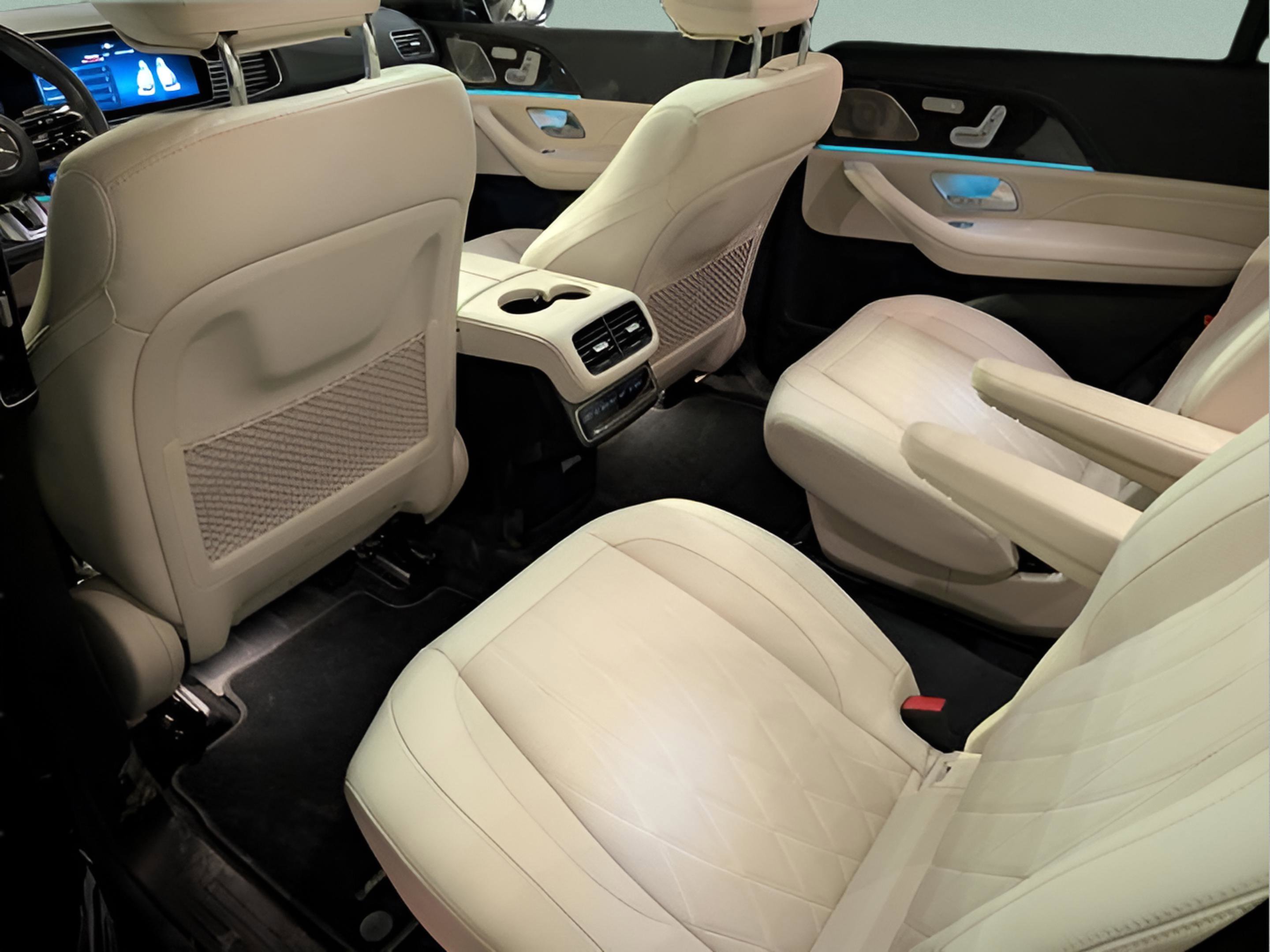 Used 2024 Mercedes-Benz GLS 63 AMG 4MATIC image 21