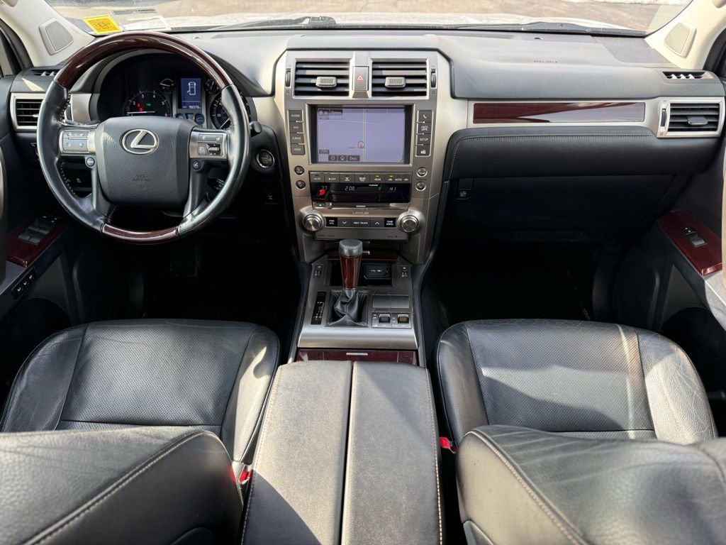 Used 2017 Lexus GX 460 Premium image 14