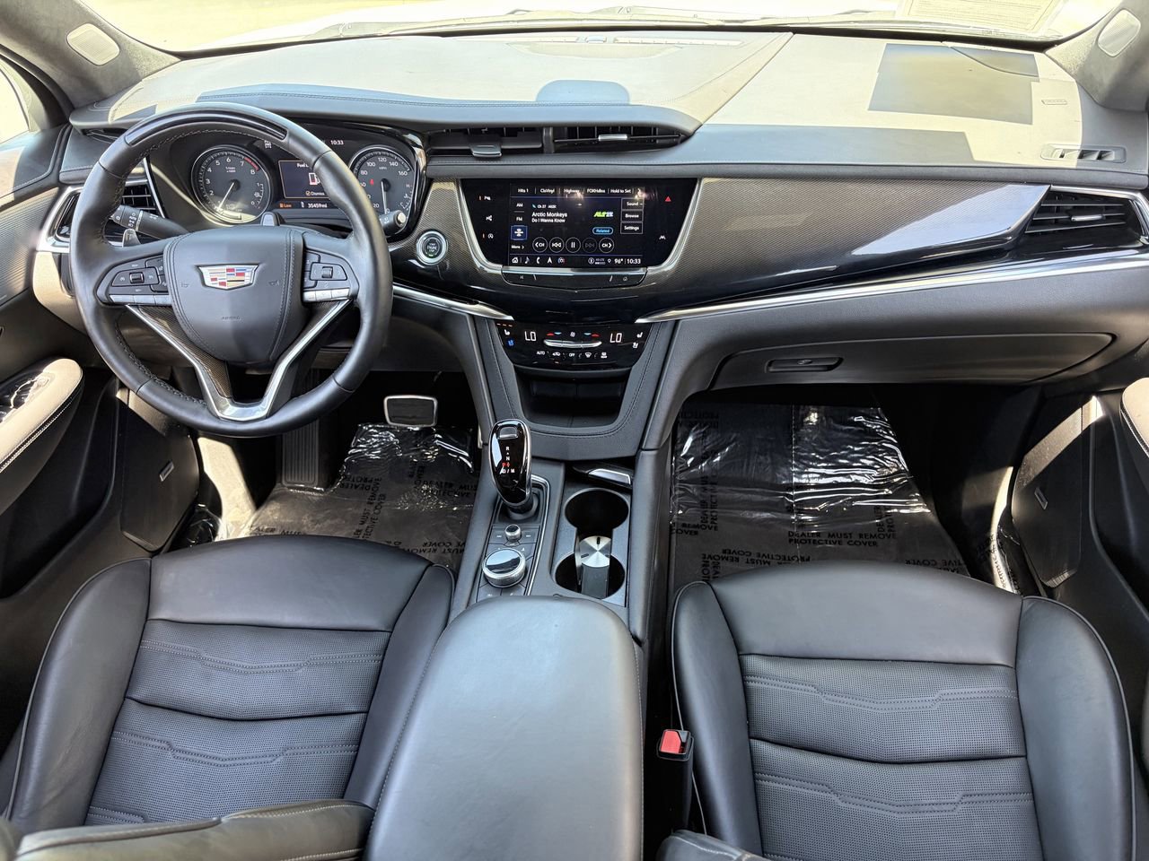 Certified 2023 Cadillac XT6 Sport w/ Platinum Package AWD/4WD image 16