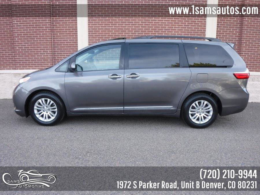 Used 2017 Toyota Sienna XLE Premium image 26