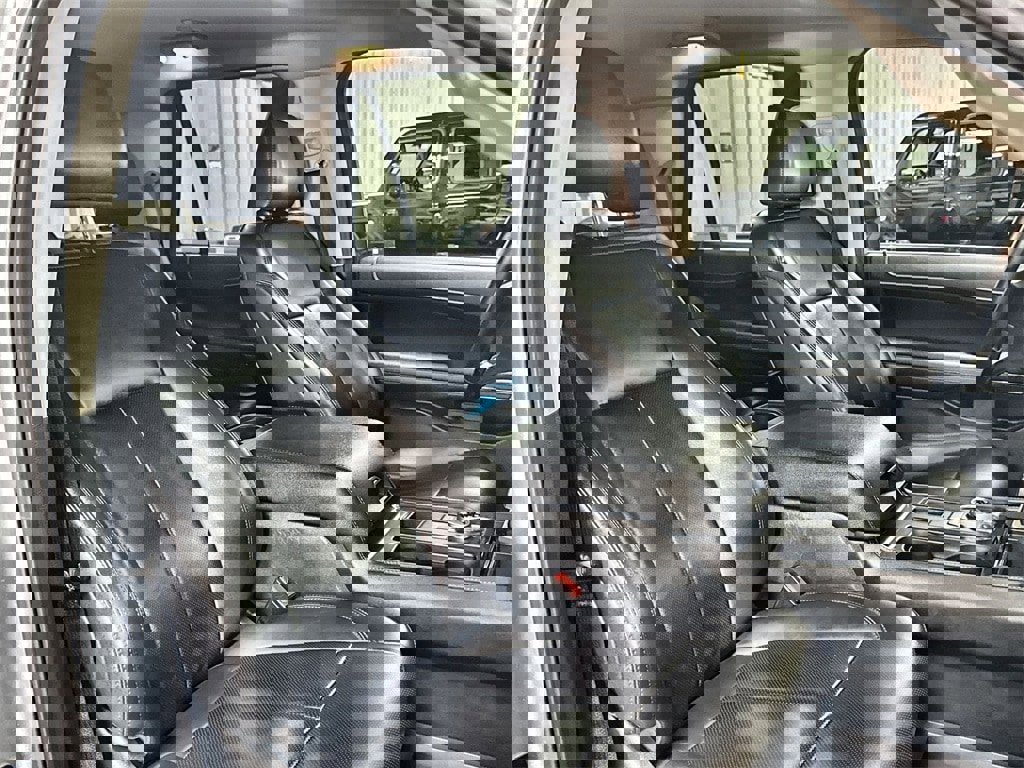 Used 2024 Ford Expedition Max XLT image 32