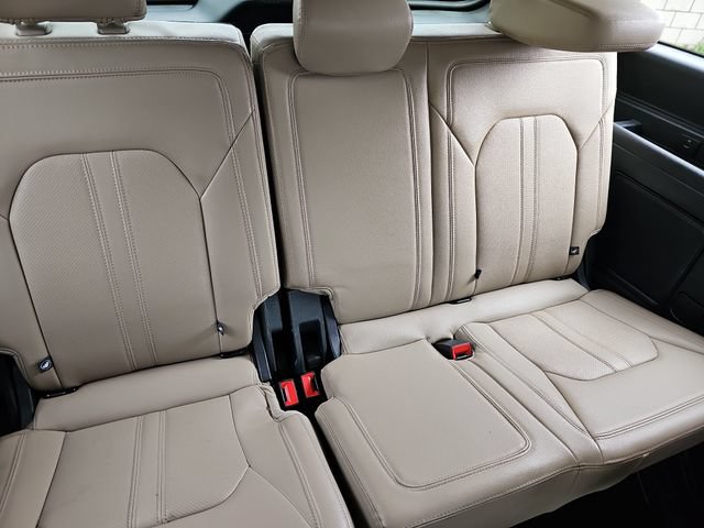 Certified 2024 Ford Expedition Limited AWD/4WD image 12