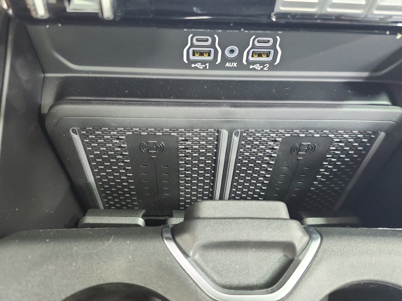 New 2026 RAM 2500 Laramie AWD/4WD image 33