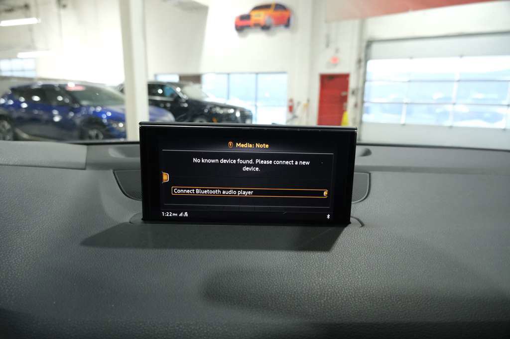 Used 2017 Audi Q7 3.0T Prestige image 31
