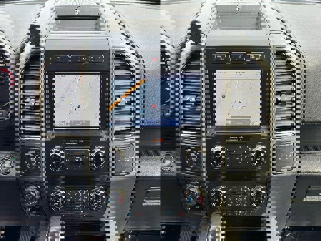 Used 2020 Ford F150 Raptor w/ Equipment Group 802A Luxury image 20