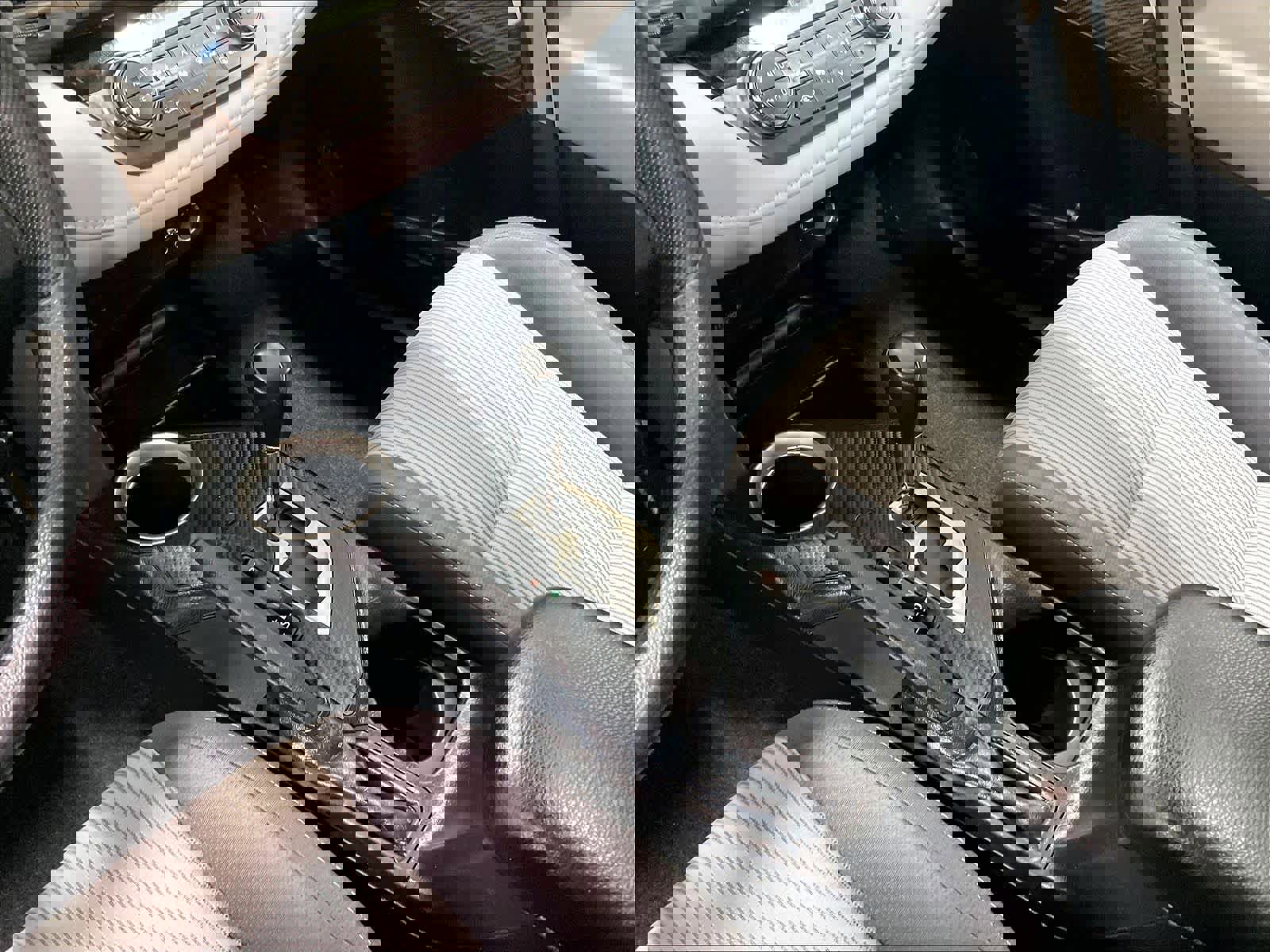 Used 2014 Toyota RAV4 XLE image 20