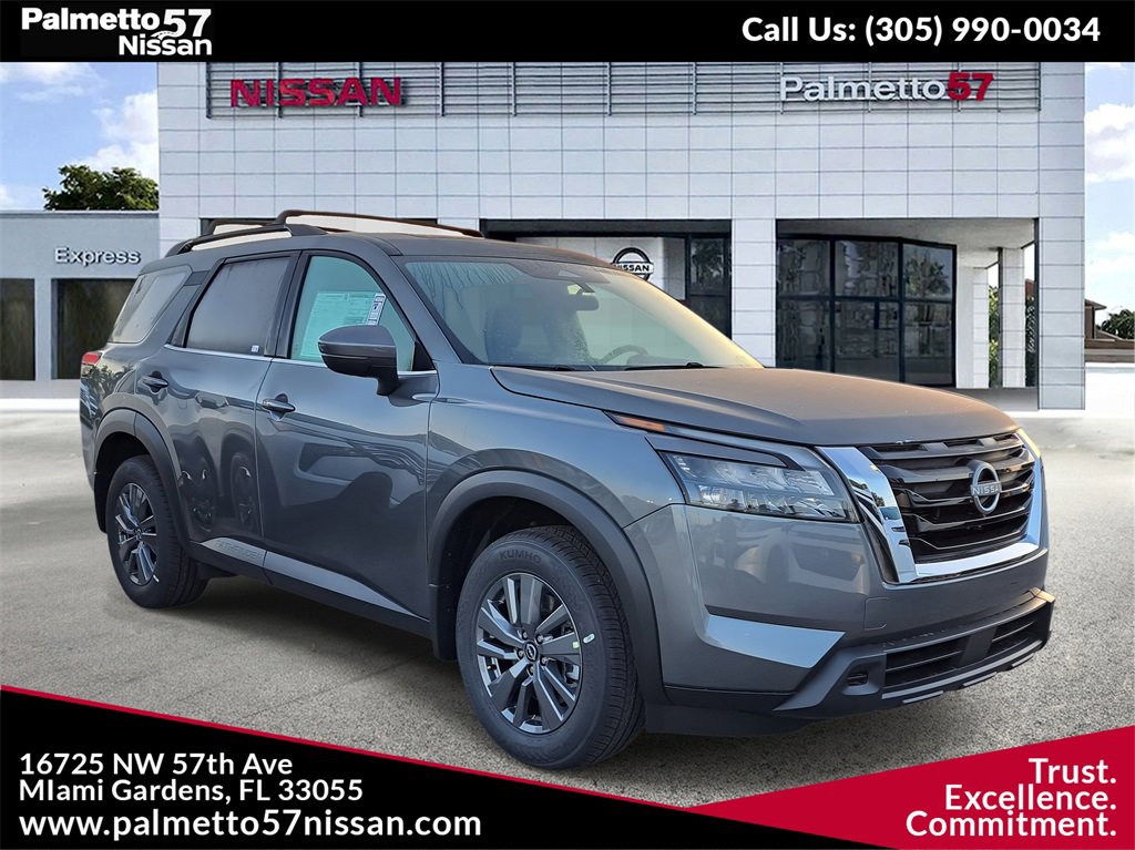 New 2025 Nissan Pathfinder SV w/ SV Premium Package